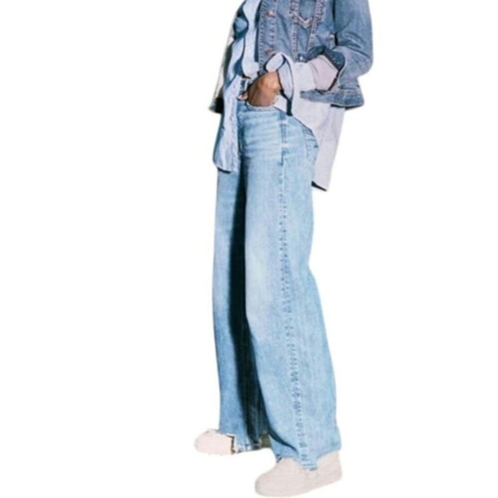 American Eagle Stretch Dreamy Drape Super High Rise Baggy Wide Leg Jean